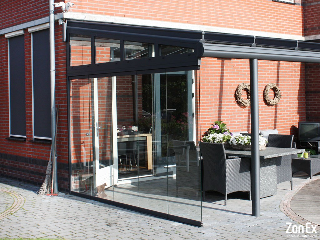 Vaste-glaswandVaste-glaswand-overkapping